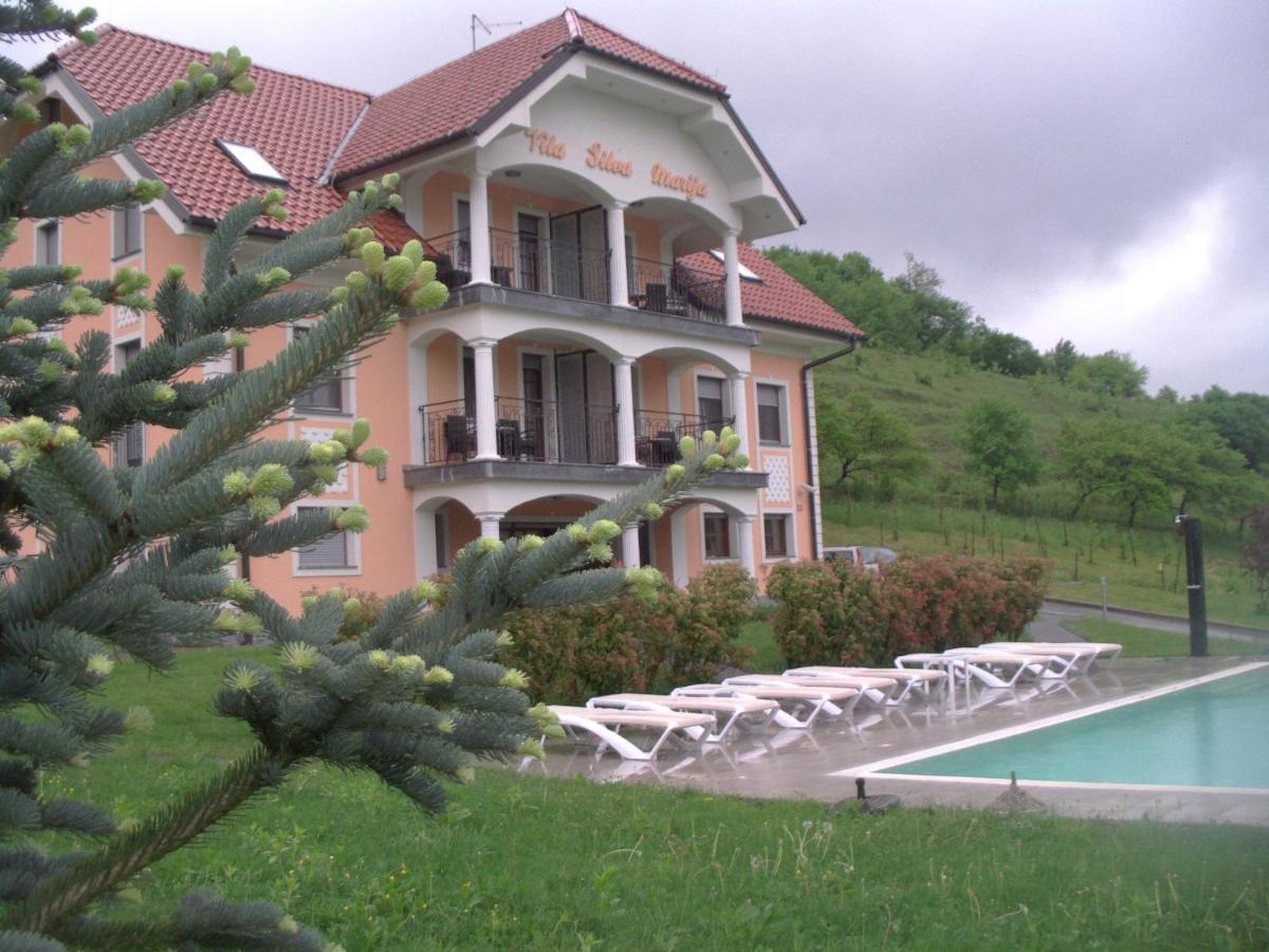 Vila Silva Marija Apartments Pišece Esterno foto