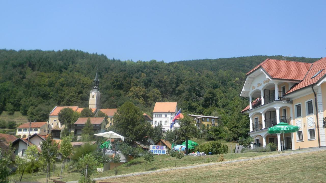 Vila Silva Marija Apartments Pišece Esterno foto